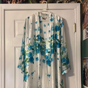 California Dynasty Blue Floral Satin Kimono